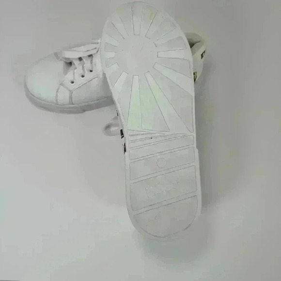 DOGO Sneakers Vegan Leather Tweety and Sylvester White Women Size 6 - Picture 4 of 6